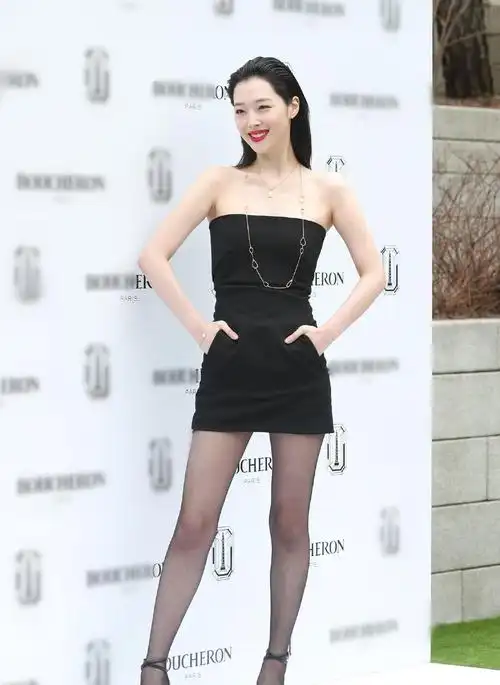 韩国性感女神崔雪莉,太美了