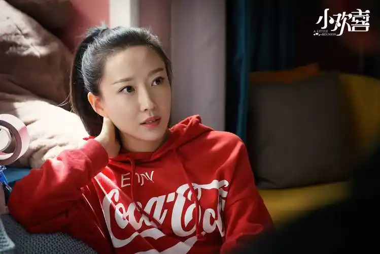 太吃《流金岁月》中刘诗诗倪妮的颜,这几位美女不输"为妮写诗"_袁泉