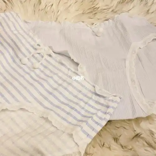 女生需要两条超阔爱的内内