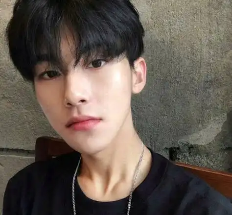 帅哥微信头像图片-喜鹊星座网