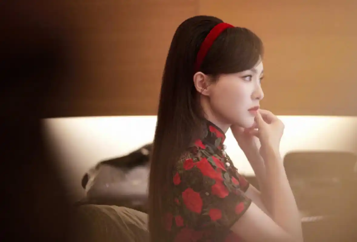 唐嫣的旗袍装,是不是很有感觉?