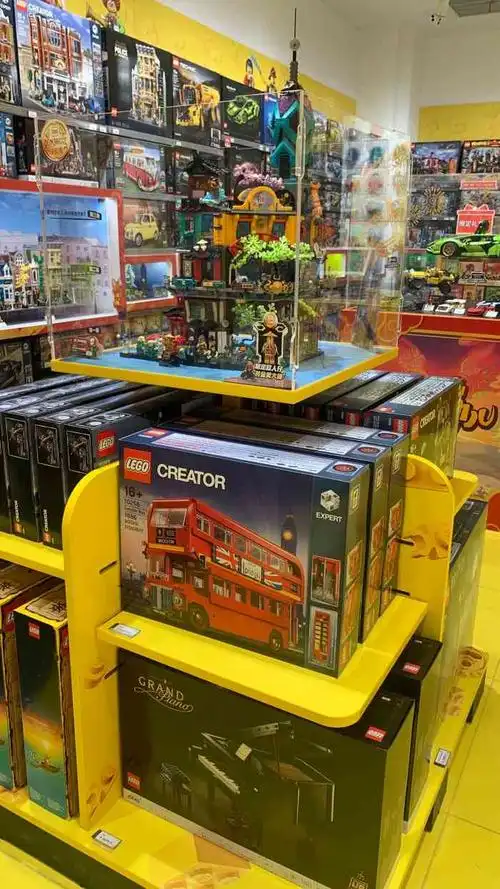 乐高(长白万象汇店)-"520老婆送了我lego的法拉利488g.