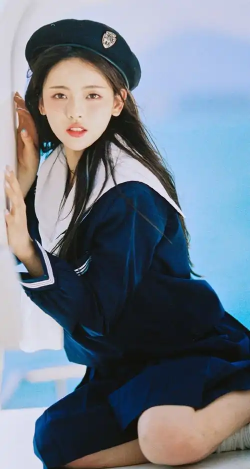 清纯美少女杨超越水手服超可爱写真,美女女生-可爱美图