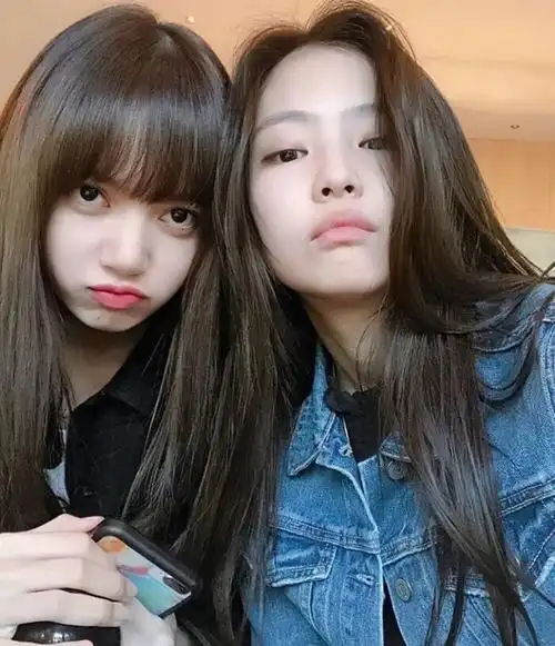 lisa&金智妮