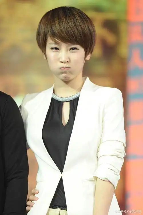 谢楠——一个很努力的主持人