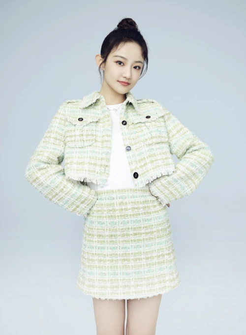 中央戏剧学院体重:48kg身高:166cm出生日期:1995年12月1日吴佳怡个人