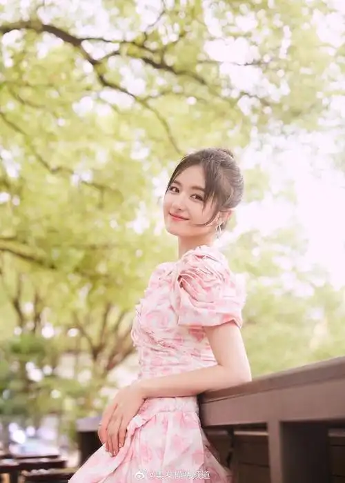 李兰迪夏日氧气粉色的玫瑰公主