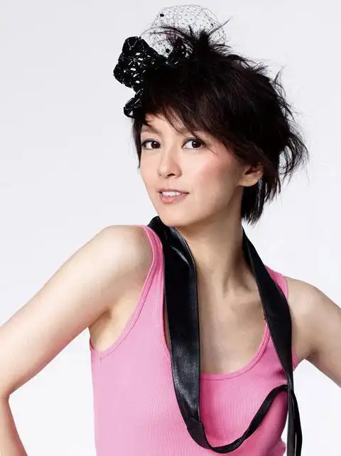 童年女神梁咏琪,只演过四部电视剧,有没有你看过的呢?