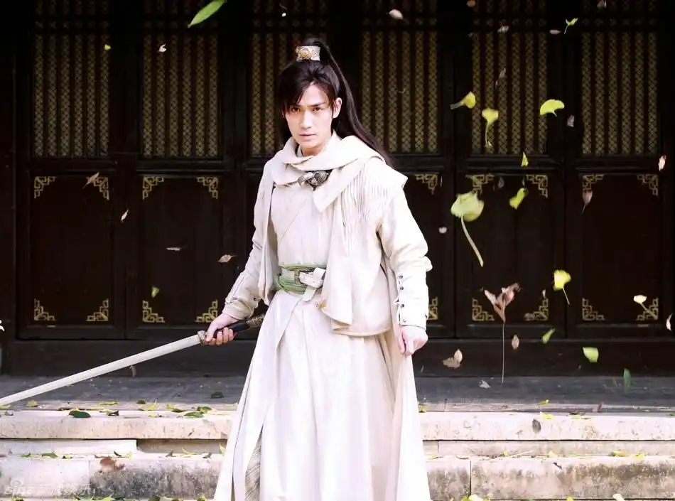 组图:《新萧十一郎》朱一龙连城璧造型曝光_高清图集_新浪网