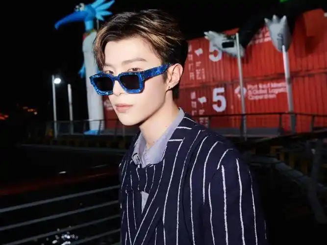 嘉朗_什么_范丞丞