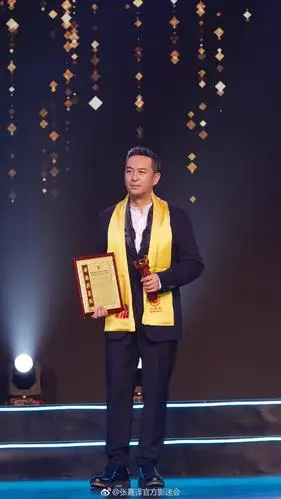 为什么内地男演员一过五十岁就是一副老干部即视感?