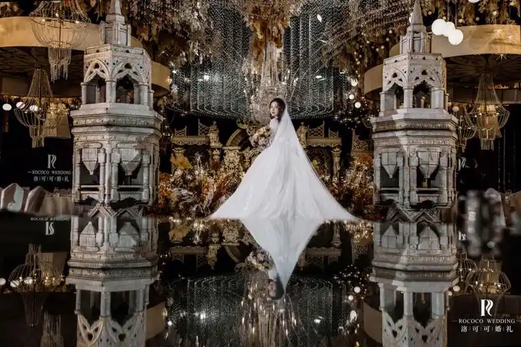 婚礼复古宫廷风