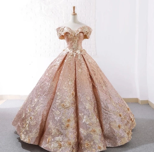 心理测试:选出你认为最美的公主裙?测谁会站在原地一直等你!