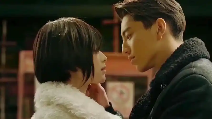 【一点资讯】姐姐,我要给你拔火罐-倪妮-王大陆#影视剪辑# #金牌混剪