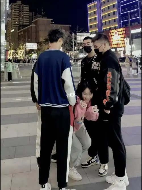 体验一下大鸟依人是什么感觉#身高190