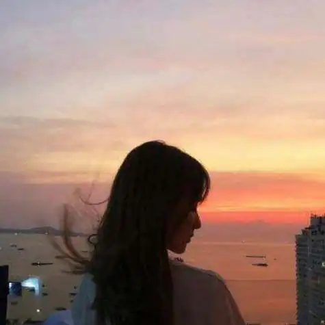 情侣头像分开的在一起的真人单人