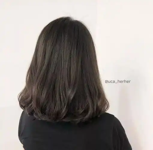 气质长卷发大波浪发型网红大波浪发型女人味十足