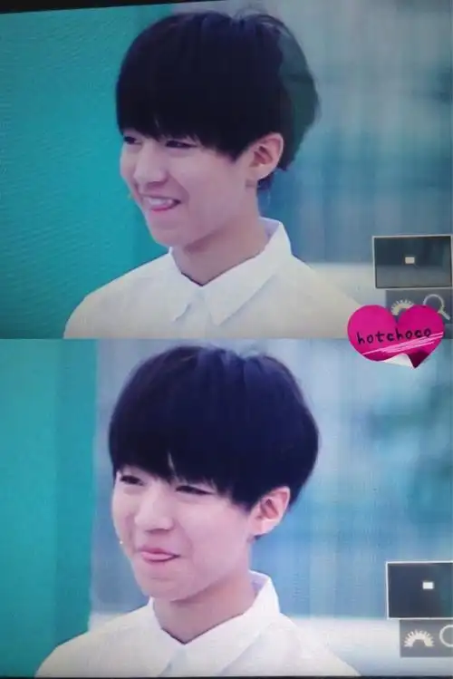 王俊凯# 吐舌头~3