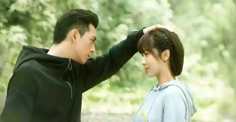 同样演杨紫亲密爱人李现肖战范丞丞和许凯到底该选谁