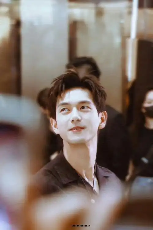 我对李现有谢之遥滤镜 他笑起来真的好帅啊06#李现上海活动