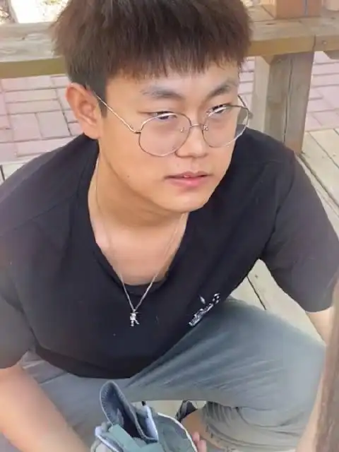 爱她不是靠嘴说!