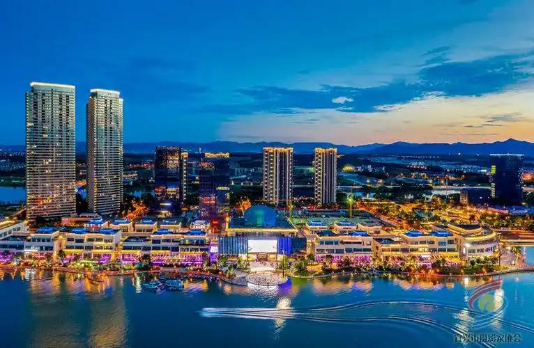 宜兴市摄影家协会 >> 网站首页