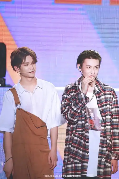 王琳凯&黄明昊
