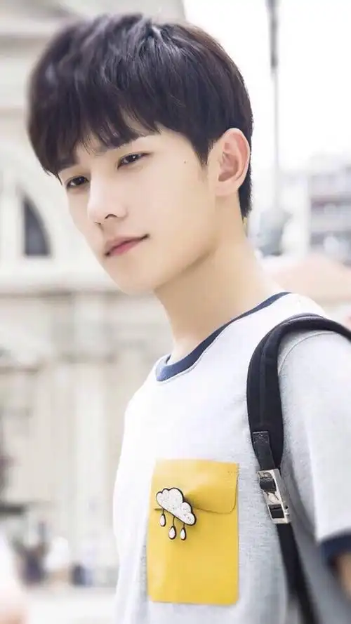 杨洋图片二杨洋最帅的一张图片