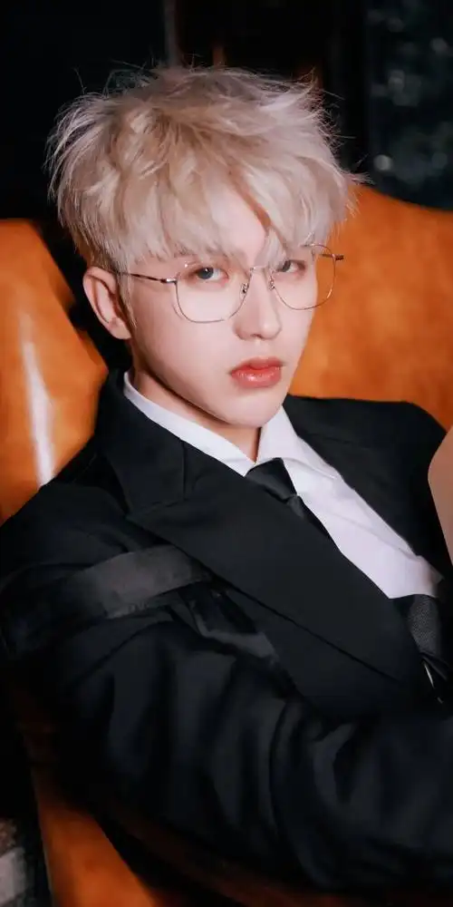 那些年蔡徐坤的神仙美图