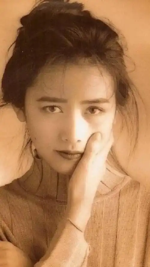 工藤静香从漫画里走出来的女人太美了