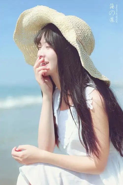 阳光沙滩-唯美女生