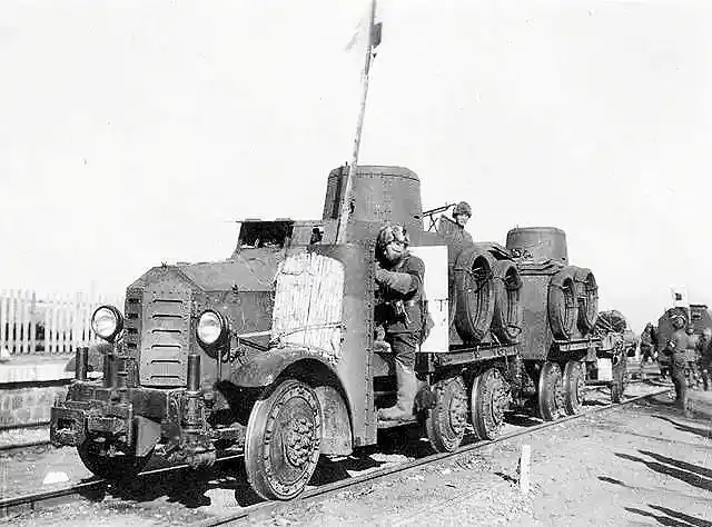 由于1931年是日本皇纪2591年,所以这种装甲车被命名为"九一式"