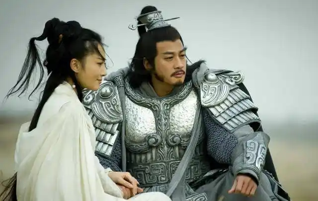 汉高祖刘邦敬项羽大汉王朝建在项羽的墓穴上