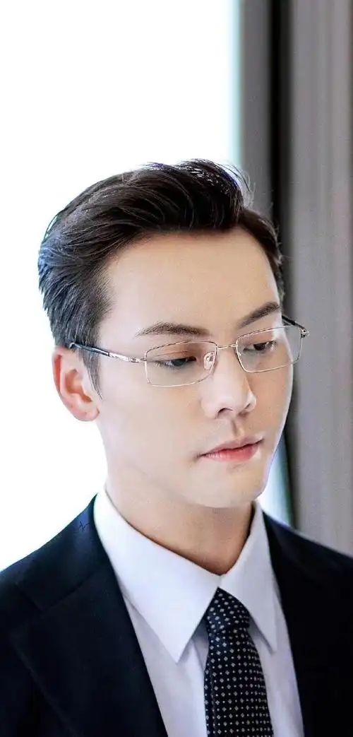 陈伟霆新剧 腹黑人设##陈伟霆新剧人物小传