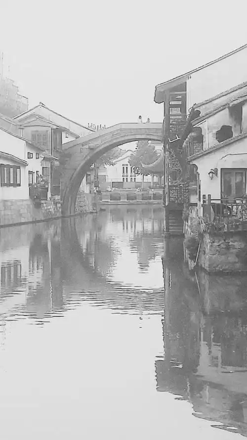 素描下的江南古镇