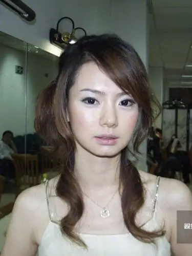 戚薇一张霸气侧漏脸都很扁平,颜值堪称一言难尽清流 - 一流范文网