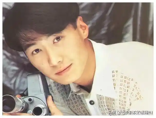 黎明真的是帅了一辈子,红了一辈子!