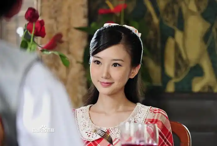 毛晓彤,《代号九耳犬》扮演可爱的徐萌萌.… - 堆糖,美图壁纸兴趣社区