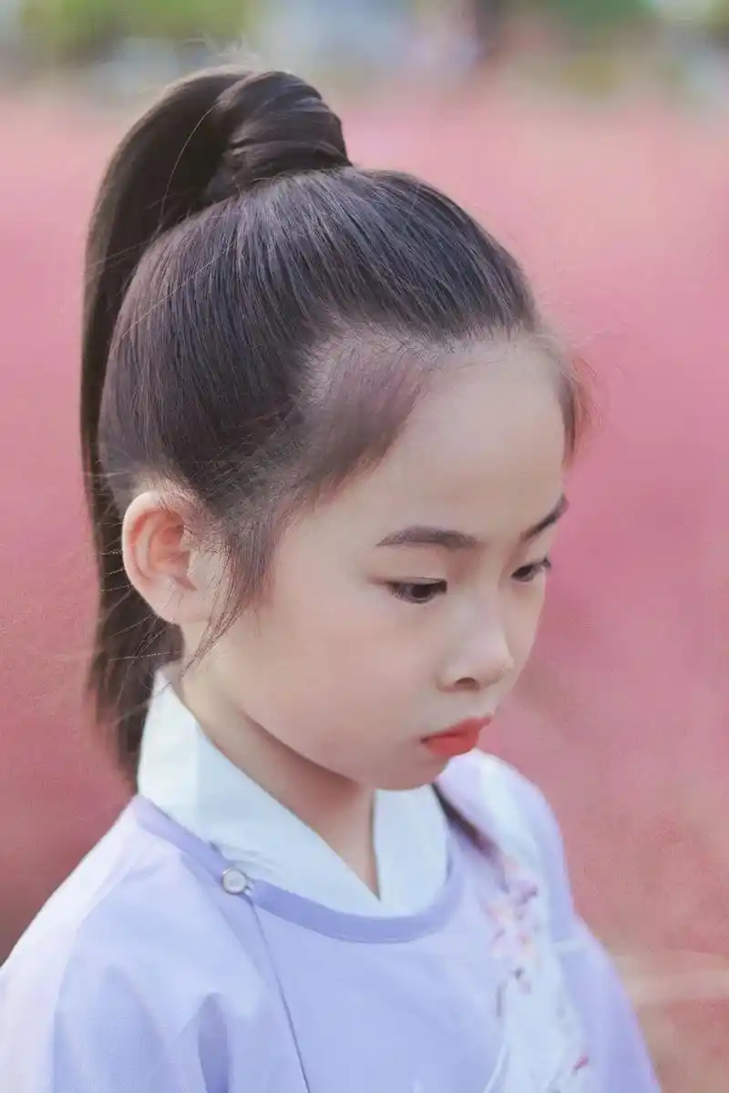 最简单的汉服发型高马尾