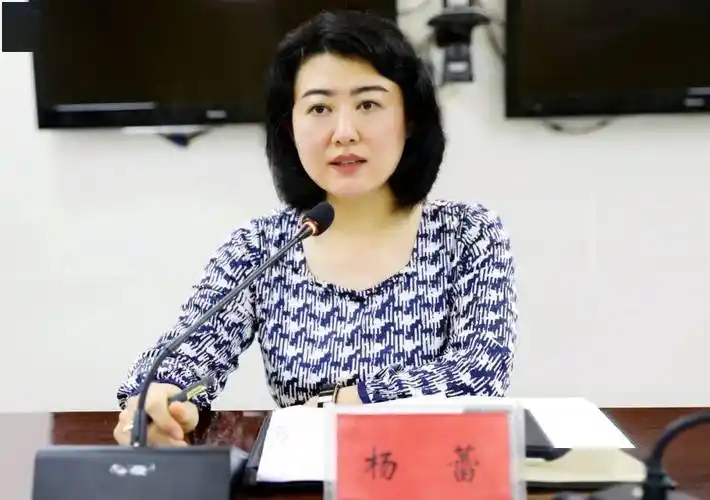 杨蕾安危不贰其志险易不革其心以最有力的举措持续巩固疫情防控成果