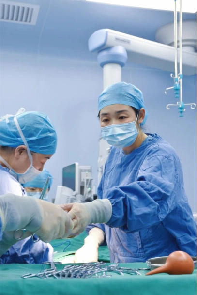 普瑞医院产科医生阳丽:我们手中攥着两条生命,绝不能有丝毫懈怠