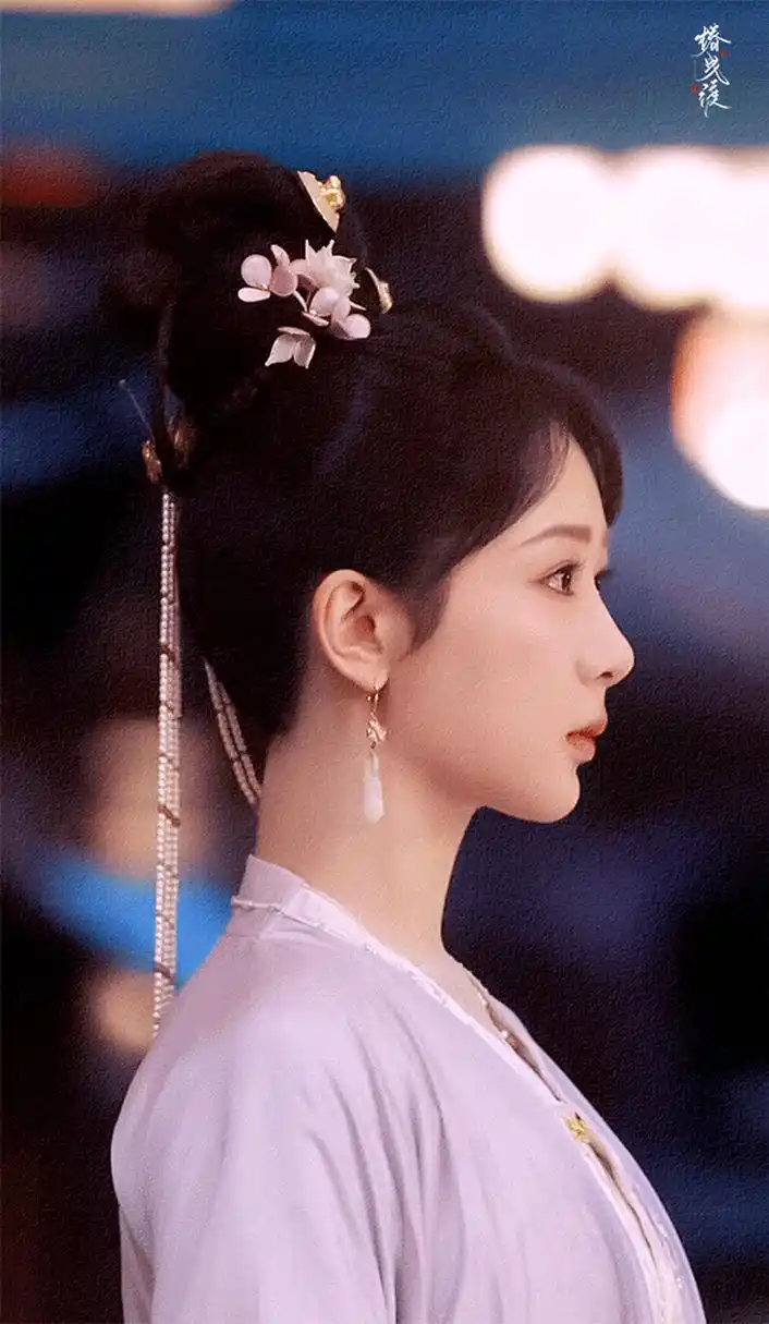 杨紫哭戏感染力超强,和迪丽热巴比起来简直封神了[笑哭]