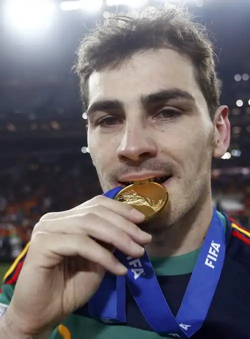 西班牙队夺得世界杯冠军