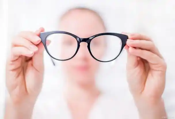 是什么导致了青少年近视眼人数激增?深度解析!