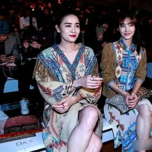 王丽坤宋佳合影 宋佳气质优雅,风韵犹存!