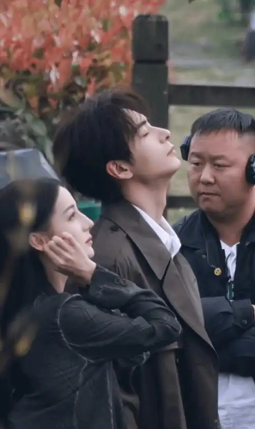 王一博 杨紫 迪丽热巴,陈星旭 成毅 白鹿 龚俊 张凌赫 范丞丞_活动_季