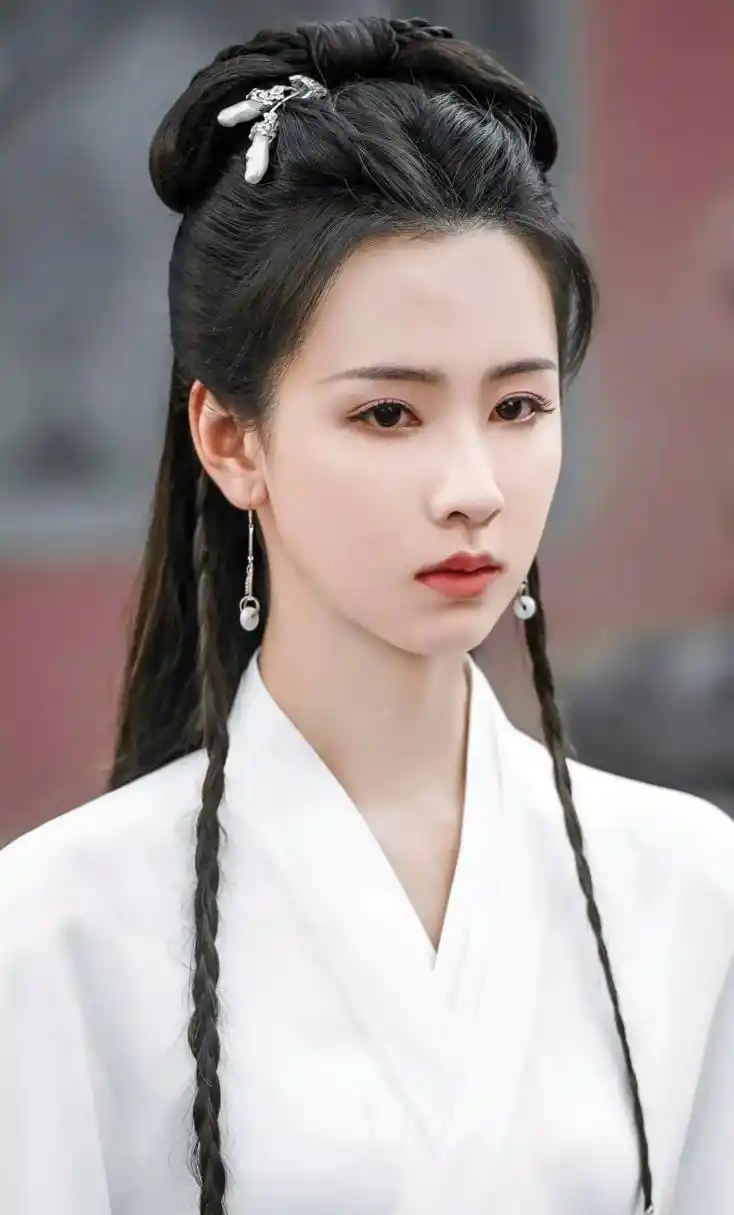 陈都灵和古装之间有种浑然天成的适配感!