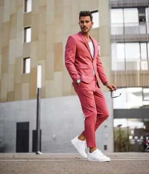 男生穿西装一定不要搭这4双鞋子尤其第2双女生一看就很嫌弃