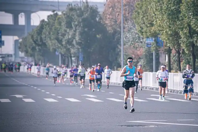 马拉松认证赛事乃主流,不认证的都属"野鸡"?_发展_行业_办法