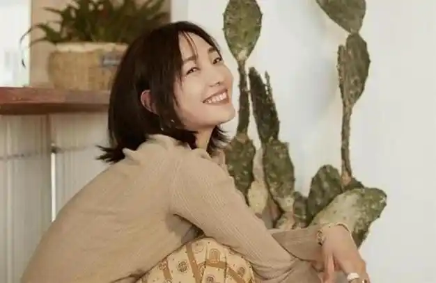 有一种"差距"叫白百何跟陈羽凡,离婚九年后,两人现状差距太大